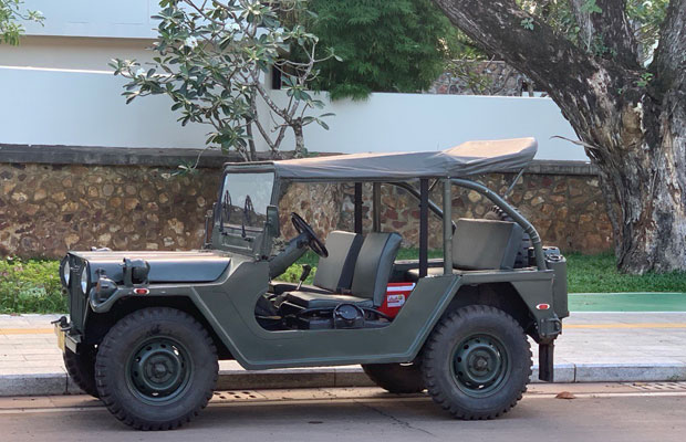 Pre-wedding Jeep Rental